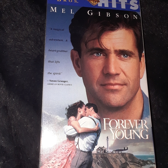 6/$15 Forever Young Warner Bros vhs  video Tape - Picture 2 of 4
